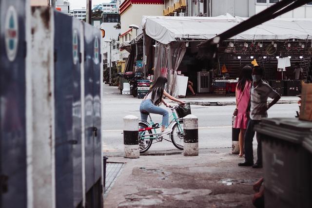 Singapore's Decarbonisation: NDCs & Energy Investment - Sustainability Magazine