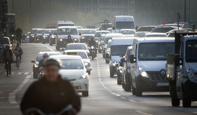Tough new traffic fines anger Vietnamese – Radio Free Asia