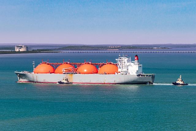 Crew Member Injured During Tanker Boarding Incident