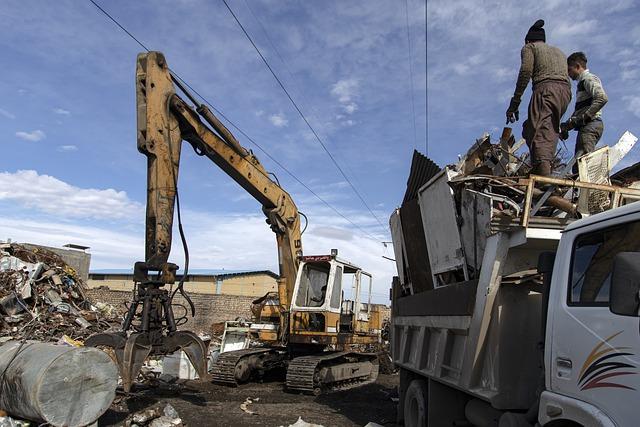 Innovative Approaches in Waste Management and Renewable Energy Utilization