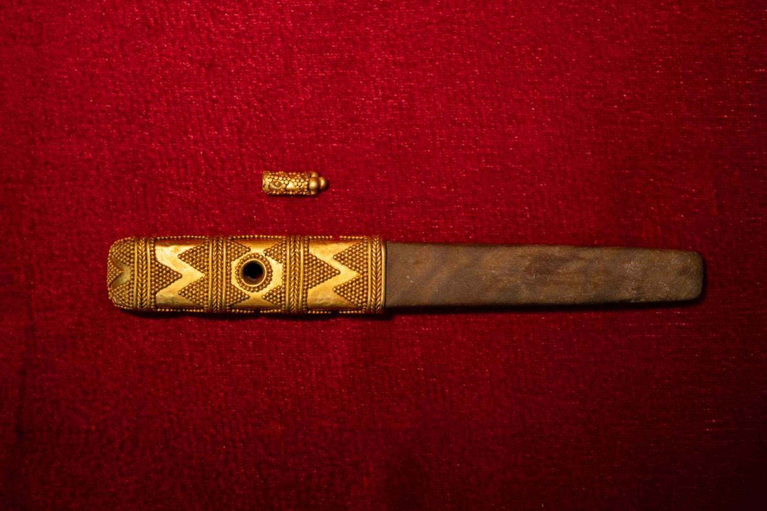 Ancient Sarmatian Treasures Discovered in Kazakhstan's Atyrau Region - Arkeonews
