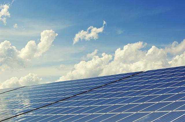 Evaluating the Effects of Solarization on UNHCR Operations