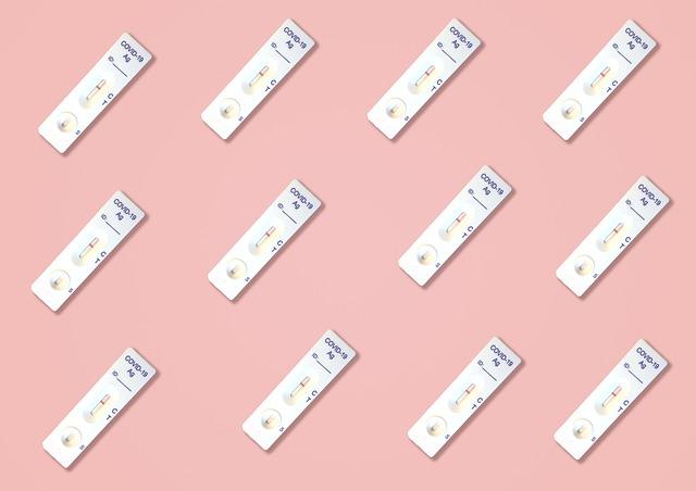 Exploring Transmission Dynamics of H9N2 Virus