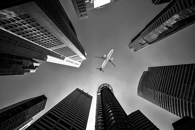 Service Offerings Comparison Among Leading Airlines