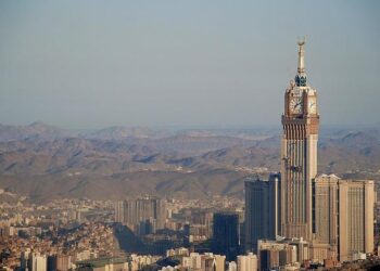 Saudi Arabia, Russia, Iraq, the United Arab Emirates, Kuwait, Kazakhstan, Algeria, and Oman extend voluntary cuts – OPEC