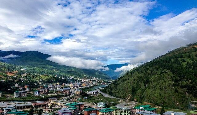 Bhutan PM calls Modi his ‘mentor’, seeks guidance to help transform public service in his country – MSN