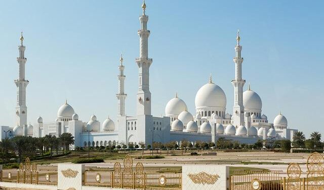 Abu Dhabi’s $105 Billion Lunate Eyes Asia Deals With New Venture – Bloomberg