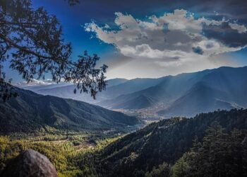 Bhutan’s beautiful new airport aims to transform the country forever – CNN