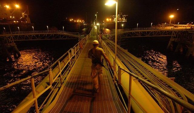 Iraq Plans Gas Import Terminals Amid Tighter U.S. Sanctions on Iran – OilPrice.com
