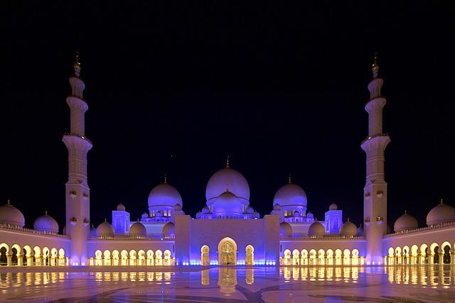 Abu Dhabi’s $105 Billion Lunate Eyes Asia Deals With New Venture - Bloomberg