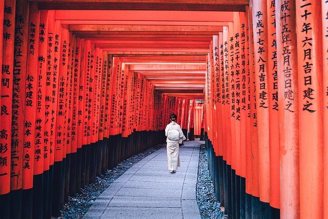 Japanese Yen Declines as Wage Hike Negotiations Fall Short of Expectations