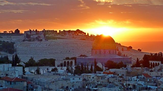 Israel-Palestine: A Call for Dialogue - The Trinitonian