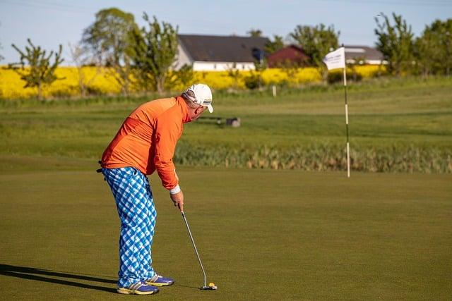 Vision and Objectives: Empowering Female Golfers