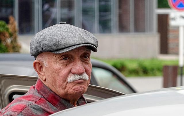 Advantages of Hiring Foreign Taxi Drivers