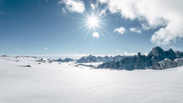 Exploring Japan’s Top Ski Destinations