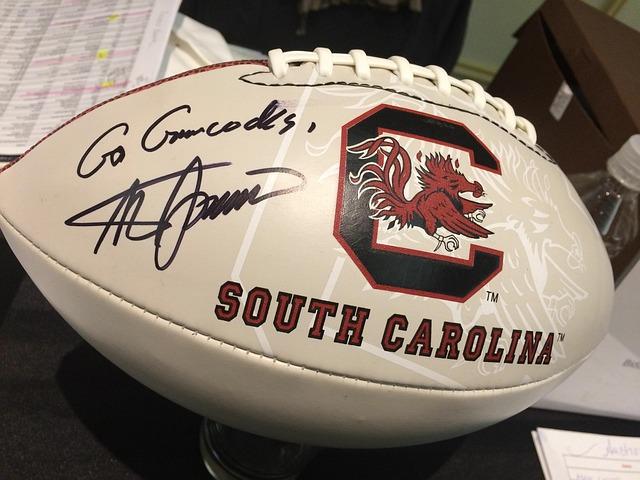 Gamecocks Struggle in Final Home Game Against Georgia