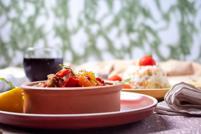 Culinary Traditions: The Role of Iftar in Strengthening Community Connections