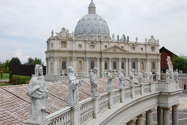 Pope Francis Reflects on Spiritual Wisdom from Children