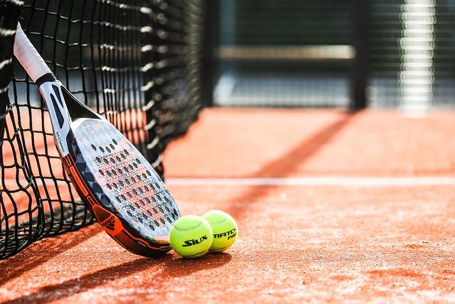 The Rising Trend of Padel in Luxury Resorts
