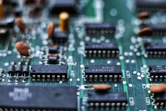 Cost Analysis: Semiconductor Manufacturing in Arizona vs. Taiwan