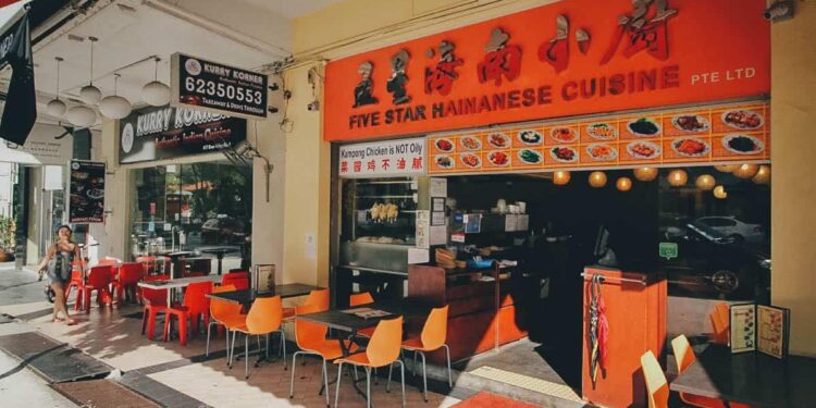 Eateries in foodie haven Singapore close as costs rise, spending falls – thesun.my