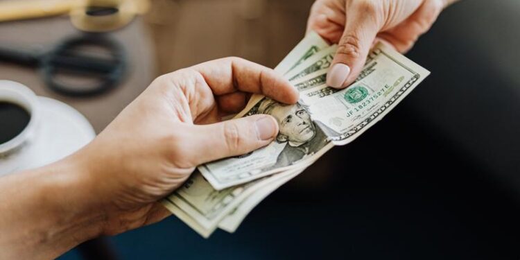 Money transfers from Kyrgyzstan to Russia 57% down in February – AKIpress News Agency