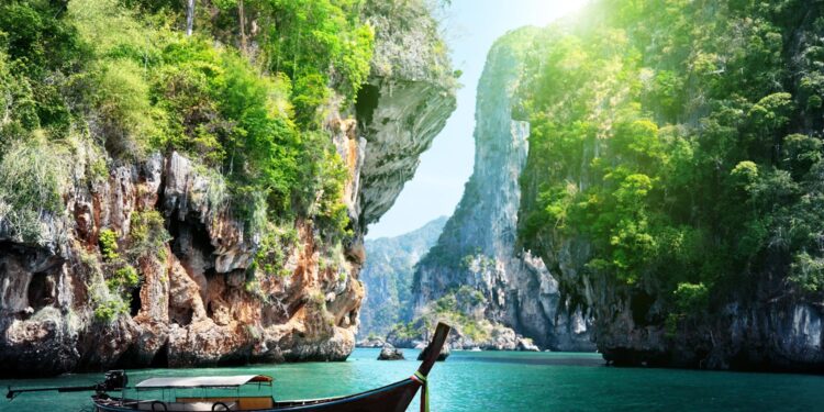 I moved to Thailand for a better life – now my UK state pension is frozen – MSN