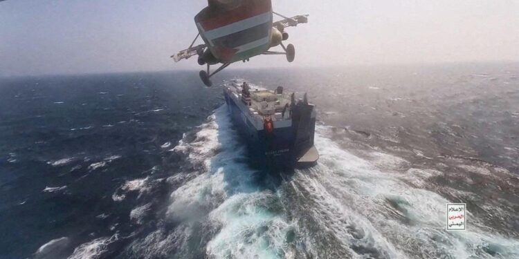 Ship Attacked by Yemen’s Houthi Rebels Sinks in Red Sea – VOA – Voice of America English News