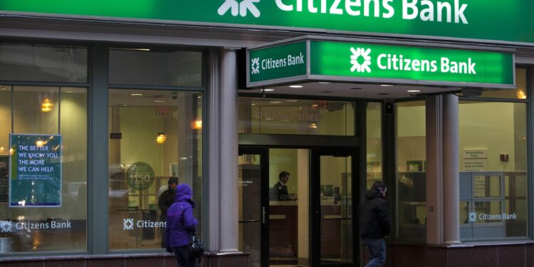 Citizens Bank donates sanitation and consumables to Awaaz Nepal – Insurance Khabar