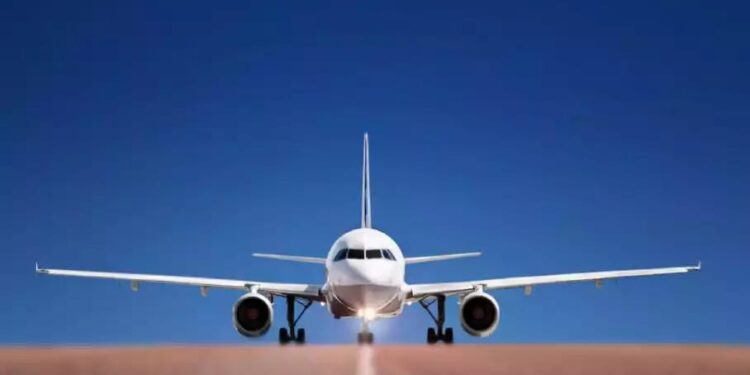 Aircraft safely lands at Kuwait Airport after false bomb alarm – MSN
