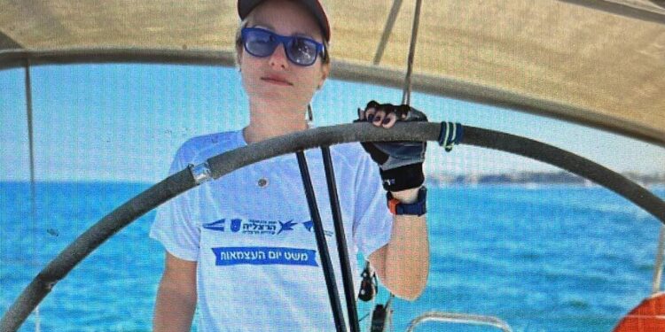 ‘Israeli Dunkirk’: Skipper ferries stranded citizens from Cyprus as flights remain grounded – Ynetnews