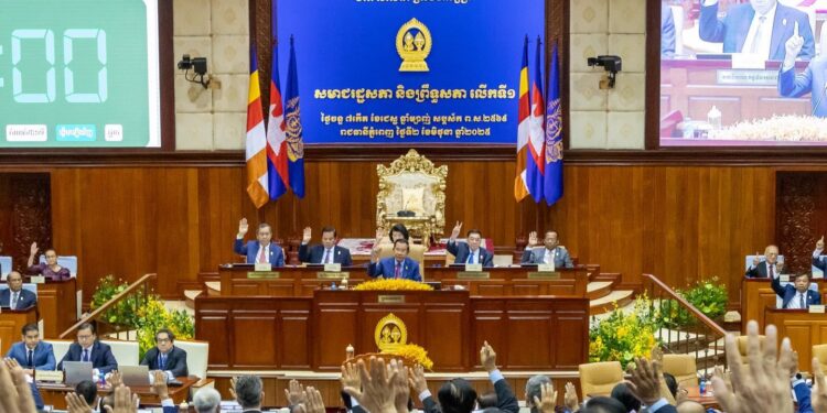 Cambodian lawmakers pass constitutional amendment allowing government to revoke citizenship – MSN