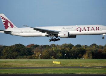 Qatar Airways vs. Singapore Airlines: Who’s the Best in the Business-Class Business? – AirlineReporter
