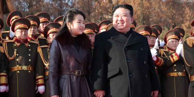 North Korea’s Glossy New Surface: Apps, Beaches and a Fake Starbucks – The New York Times