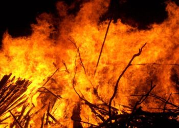 Fire at Bangladesh’s main airport forces flight delays, diversions | Daily Sabah – Daily Sabah