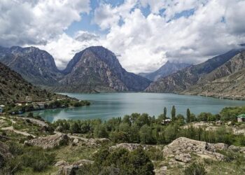 Tajikistan’s Households Spend More Than They Earn – The Diplomat – Asia-Pacific