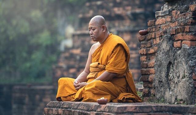 When Buddhist Robes Meet Sri Lankan Law – The Diplomat – Asia-Pacific